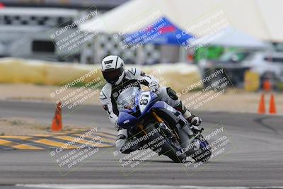 media/Jan-15-2023-SoCal Trackdays (Sun) [[c1237a034a]]/Turn 2 Set 2 (1155am)/